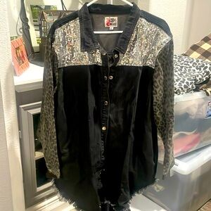 Silver sequin/Army green leopard print sleeves with black denim! Snap buttons!